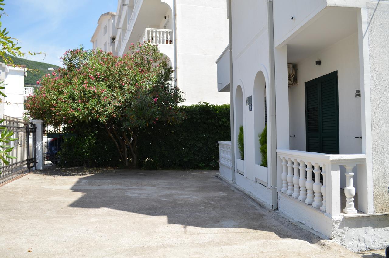 Amarillo Apartments Budva Extérieur photo
